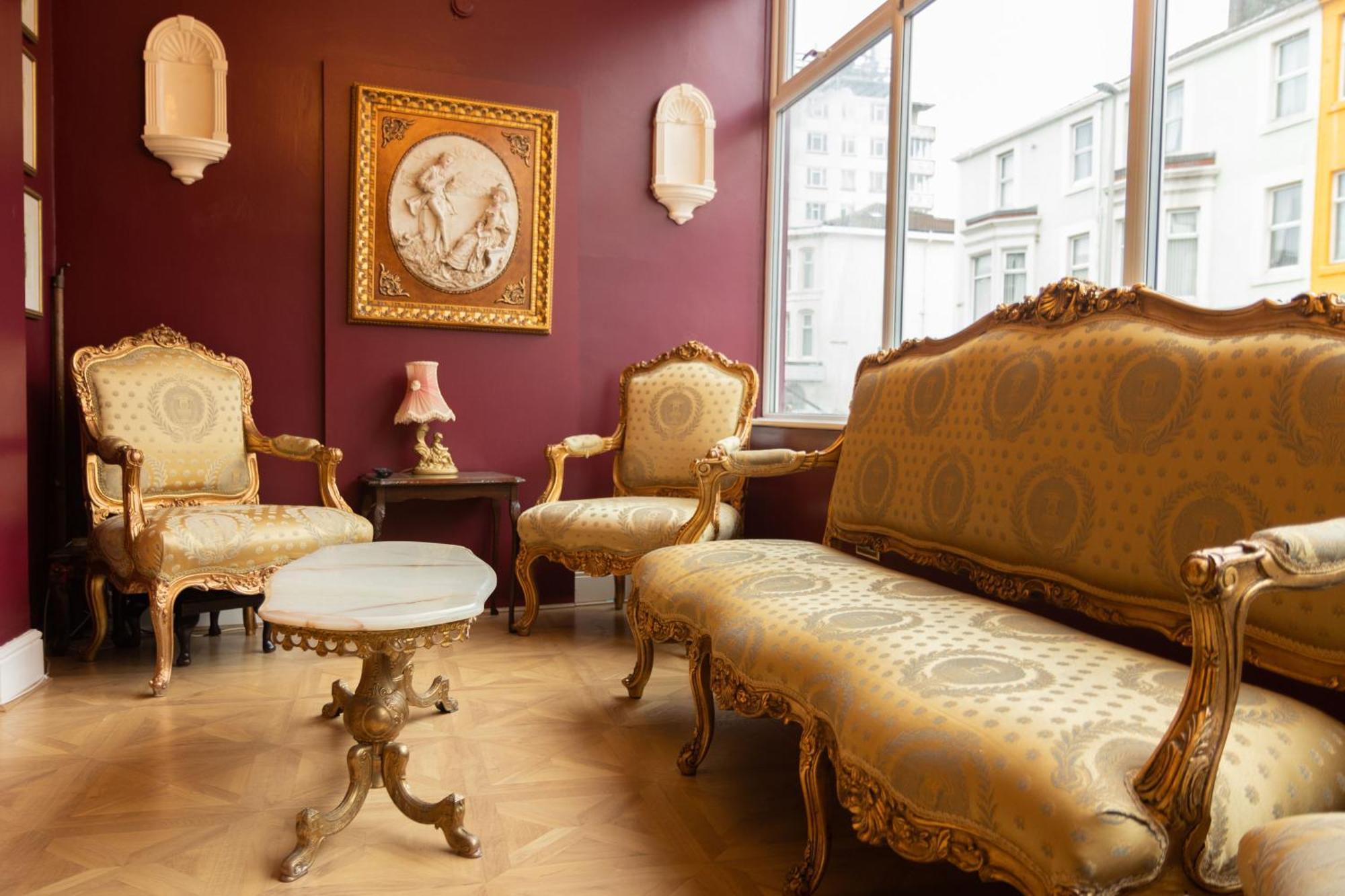 Hotel Rouge Blackpool Bagian luar foto